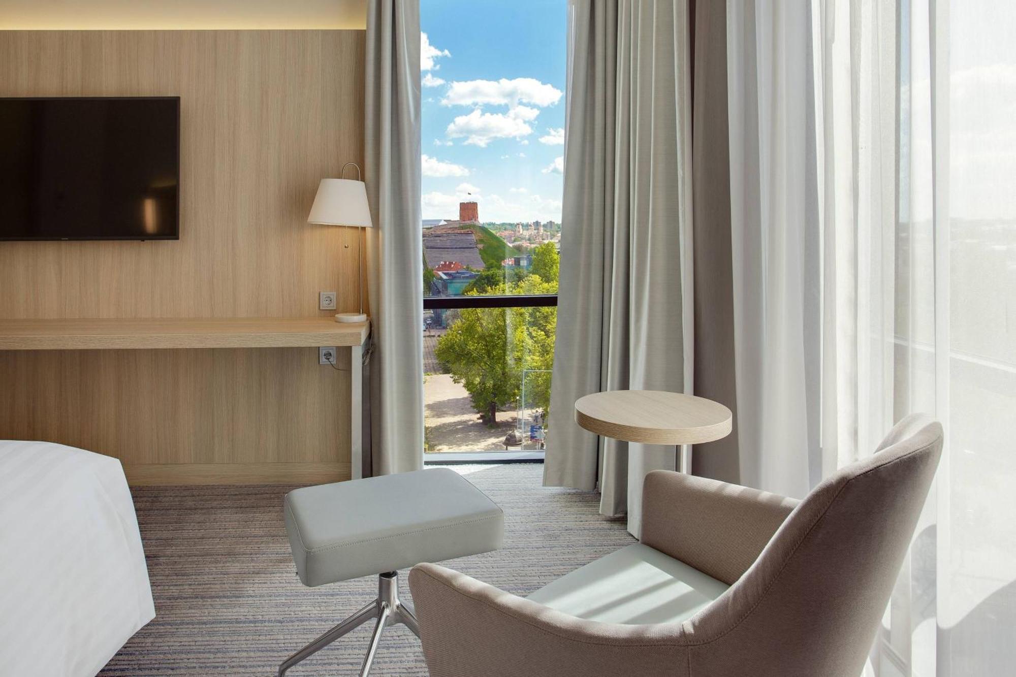 Courtyard By Marriott Vilnius City Center Exterior photo